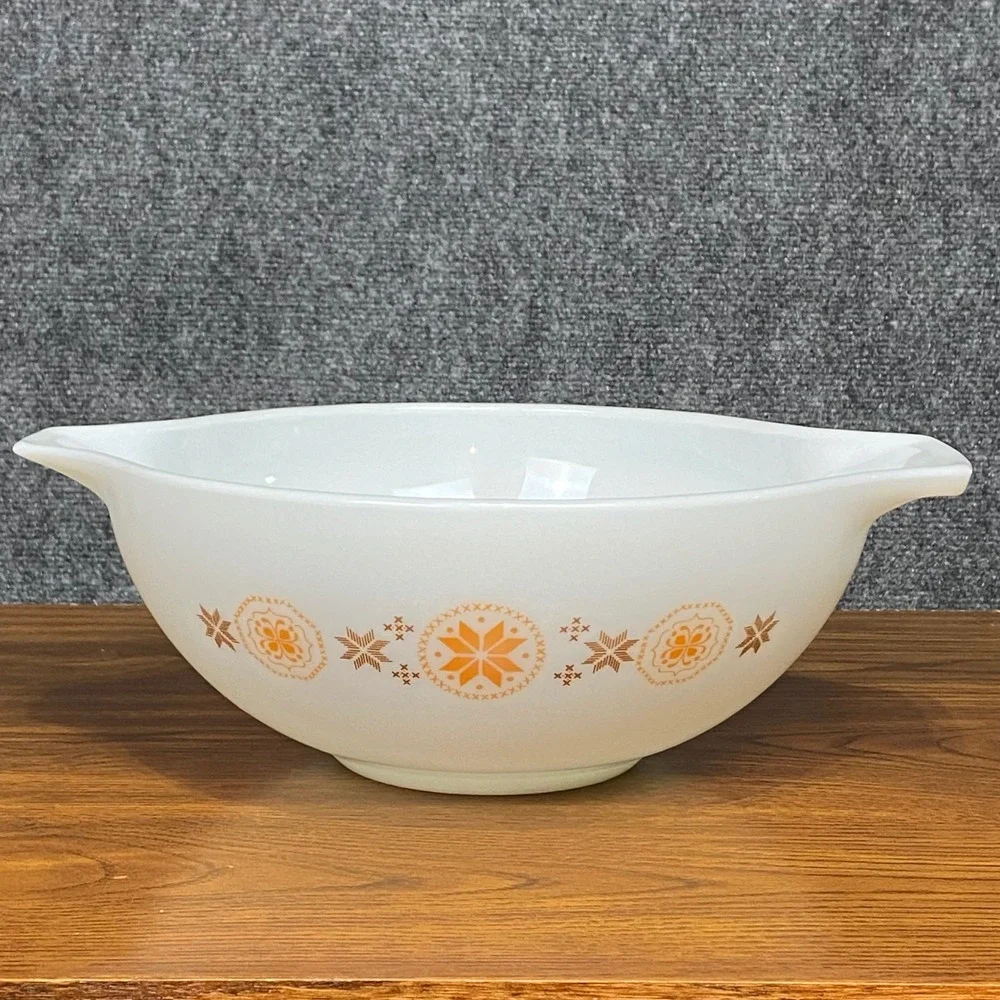 Vintage Pyrex Town & Country Cinderella 444 Mixing Bowl 4 Quart‎ Brown Orange